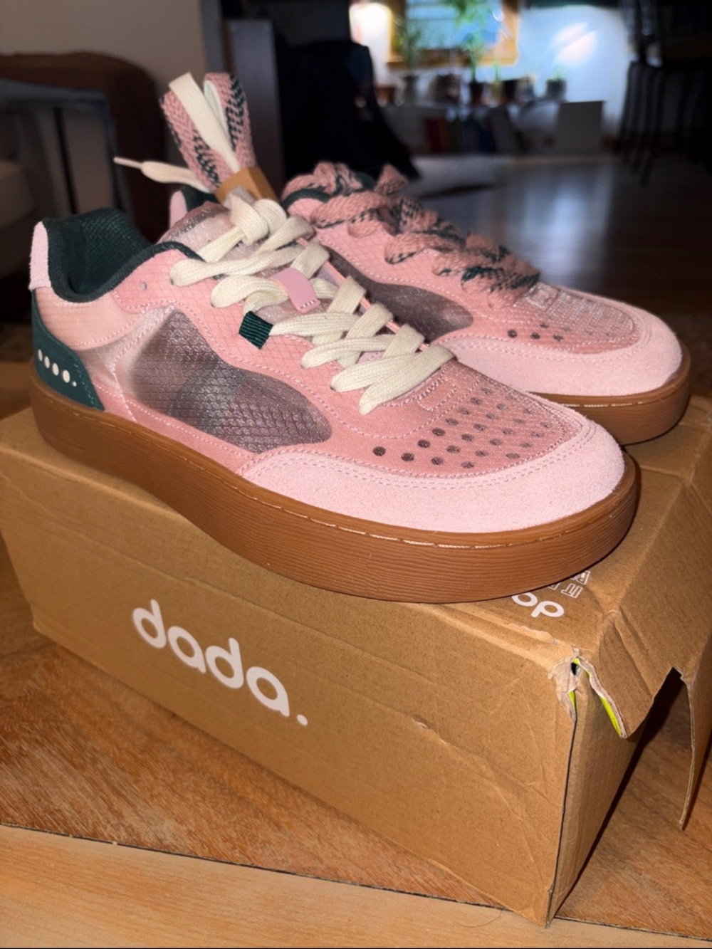 dada Pink Low-Top minimal Sneaker